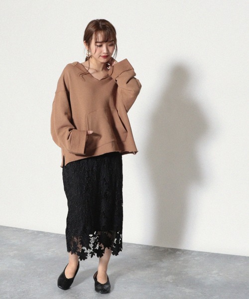 Cheek(チーク)の「スエードレースタイトスカート(スカート・レディース・ブラック/ブラウン/ベージュ・MEDIUM)」の21枚目の写真