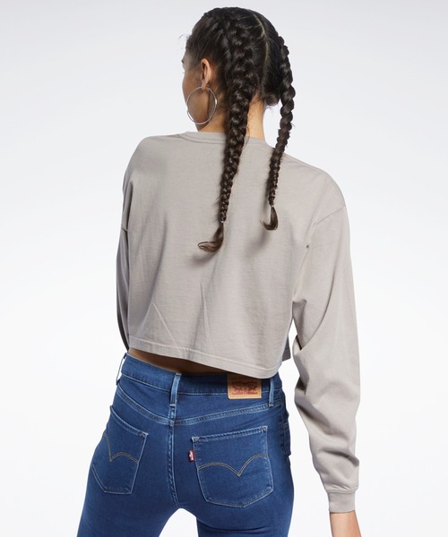 Reebok(リーボック)の「クラシックス ファウンデーション ベクター ロングスリーブ シャツ / Classics Foundation Vector Long Sleeve Shirt(Tシャツ/カットソー・レディース・ライトグレー/ブラック・SMALL/LARGE/X-LARGE/MEDIUM)」の7枚目の写真
