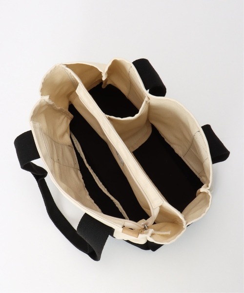 LBC（エルビーシー）の「キャンバス仕切りA4トートバッグ（トートバッグ・レディース・ブラック/ベージュ/ネイビー/カーキブラウン・FREE）」の10枚目の写真