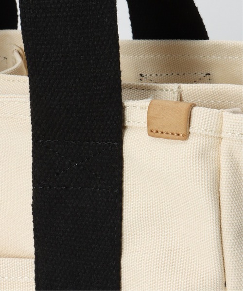 LBC（エルビーシー）の「キャンバス仕切りA4トートバッグ（トートバッグ・レディース・ブラック/ベージュ/ネイビー/カーキブラウン・FREE）」の15枚目の写真