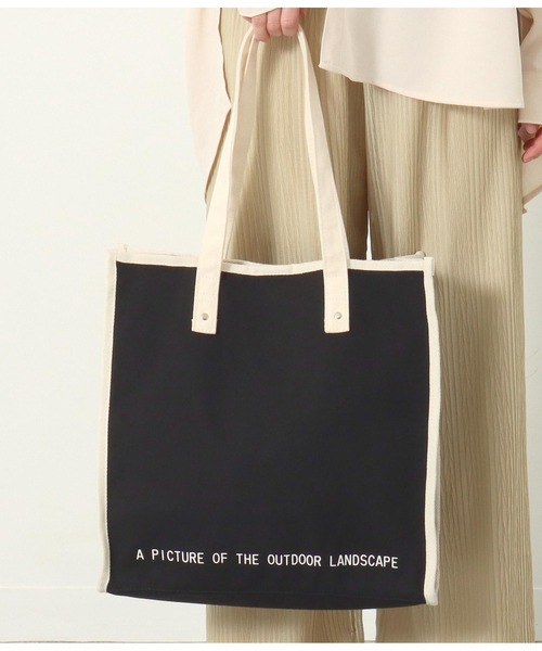 Alluge（アルージュ）の「パイピングスクエアキャンバスバッグ（トート