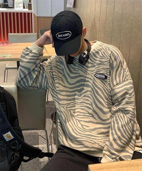 WESTBOY（ウエストボーイ）の「【WB ORIGINALS】 Zebra Printed Long-sleeve Sweat WO21W06TP（ニット/セーター・メンズ・ホワイト/グレー/カーキ・M/L/XL）」の8枚目の写真