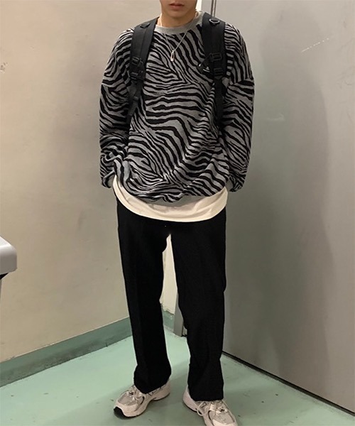 WESTBOY（ウエストボーイ）の「【WB ORIGINALS】 Zebra Printed Long-sleeve Sweat WO21W06TP（ニット/セーター・メンズ・ホワイト/グレー/カーキ・M/L/XL）」の12枚目の写真