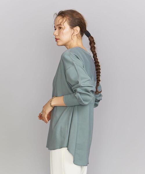 BEAUTY&YOUTH UNITED ARROWS(ビューティーアンドユースユナイテッドアローズ)の「BY ディープVネックロングスリーブカットソー(Tシャツ/カットソー・レディース・ダークグレー/ライトピンク/ケリー・FREE)」の21枚目の写真