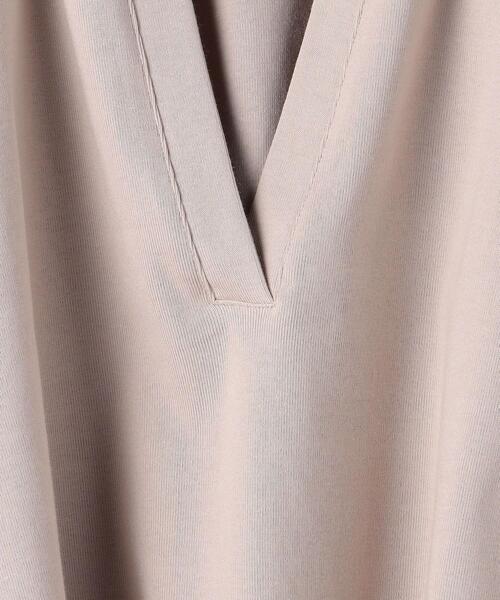 BEAUTY&YOUTH UNITED ARROWS(ビューティーアンドユースユナイテッドアローズ)の「BY ディープVネックロングスリーブカットソー(Tシャツ/カットソー・レディース・ダークグレー/ライトピンク/ケリー・FREE)」の22枚目の写真