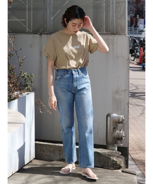 Ungrid（アングリッド）の「【10周年限定】UngridロゴTee（Tシャツ/カットソー・レディース・オフホワイト/チャコールグレー/ベージュ・FREE）」の12枚目の写真