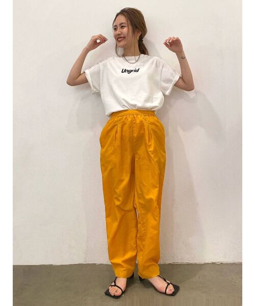 Ungrid（アングリッド）の「【10周年限定】UngridロゴTee（Tシャツ/カットソー・レディース・オフホワイト/チャコールグレー/ベージュ・FREE）」の20枚目の写真