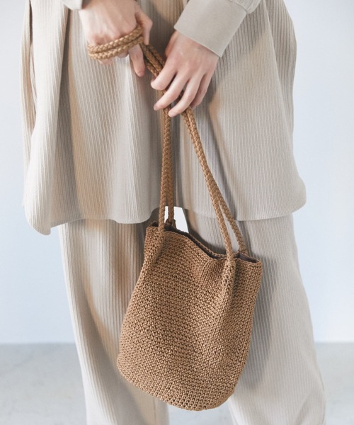 y/m by misato（イムバイミサト）の「コード編みポシェット（かごバッグ・レディース・ベージュ/ブラウン・FREE）」の14枚目の写真