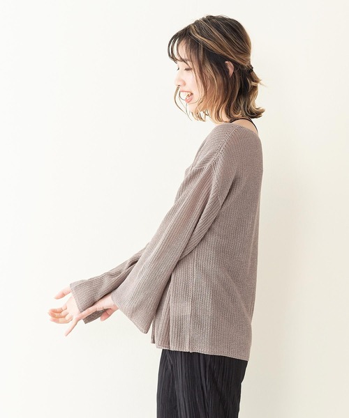 INNOCENT BLUE（イノセントブルー）の「【innocent blue/イノセントブルー】スカシアミニットトップス　フレアスリーブ　ビッグシルエット（Tシャツ/カットソー・レディース・ブラック/パープル/ブルー/ライトブラウン/アイボリー/ライトベージュ・MEDIUM）」の17枚目の写真