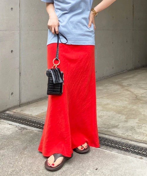 DouDou（ドゥドゥ）の「麻混ソフトマーメイドスカート（スカート・レディース・ピンク/グレイッシュベージュ/ブラック/ブラック系その他/オフホワイト/レッド/イエロー・FREE）」の7枚目の写真