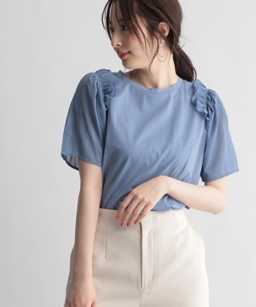 Andemiu（アンデミュウ）の「ソデシアーフリルカットソー947459（Tシャツ/カットソー・レディース・オフホワイト/ブラック/ブルー・FREE）」の3枚目の写真