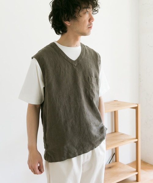URBAN RESEARCH DOORS（アーバンリサーチドアーズ）の「リネンVベスト（ベスト・メンズ・カーキ/ホワイト系その他・38/40）」の5枚目の写真