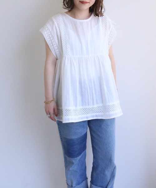 TRIANGLE PALETTE（トライアングルパレット）の「カラミドビーレースブラウス（シャツ/ブラウス・レディース・ブラック/オフホワイト/テラコッタ/ターコイズブルー・FREE）」の13枚目の写真