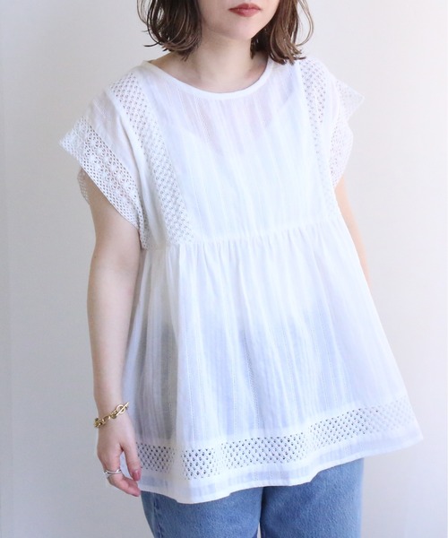 TRIANGLE PALETTE（トライアングルパレット）の「カラミドビーレースブラウス（シャツ/ブラウス・レディース・ブラック/オフホワイト/テラコッタ/ターコイズブルー・FREE）」の22枚目の写真