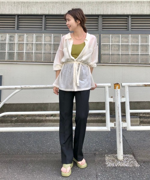 Kastane(カスタネ)の「シアー襟付きニット(ニット/セーター・レディース・イエロー/オフホワイト/グリーン・FREE)」の21枚目の写真