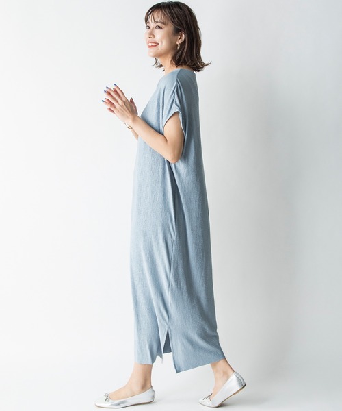 MILLION CARATS（ミリオンカラッツ）の「【STYLE4】プリーツカットワンピース（ワンピース・レディース・チャコールグレー/サックスブルー/ピンク・FREE）」の19枚目の写真