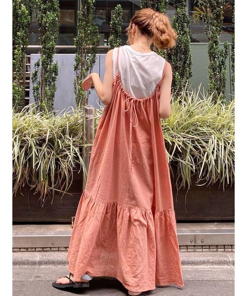 Ungrid（アングリッド）の「ティアードギャザーキャミワンピース（ワンピース・レディース・ブラック/オレンジ/ミント・FREE）」の15枚目の写真