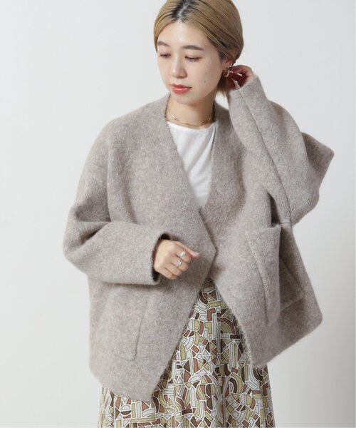 MJUKA.（ミューカ）の「ショートポケコート（その他アウター・レディース・ベージュ/パープル・FREE）」の3枚目の写真