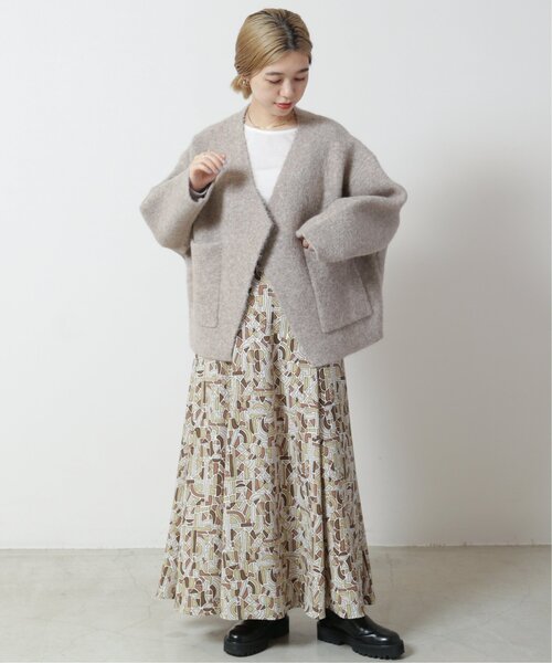 MJUKA.（ミューカ）の「ショートポケコート（その他アウター・レディース・ベージュ/パープル・FREE）」の6枚目の写真