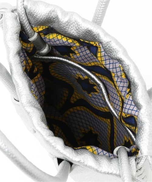 JOURNAL STANDARD(ジャーナルスタンダード)の「【ADD CULUMN/アドカラム】FAKE LEATHERMINI BAG:ショルダーバッグ◆2(ショルダーバッグ・レディース・ブラック/シルバー/イエロー/ナチュラル・FREE)」の18枚目の写真