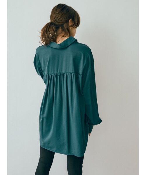 EVRIS（エヴリス）の「ショルダーギャザーシャツ（シャツ/ブラウス・レディース・ホワイト/ブラック/グリーン・FREE）」の10枚目の写真