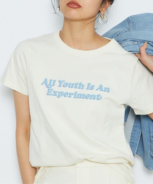 RIVE DROITE（リヴドロワ）の「RETRO FONTO Tシャツ（Tシャツ/カットソー・レディース・アイボリー/ベージュ・FREE）」の2枚目の写真