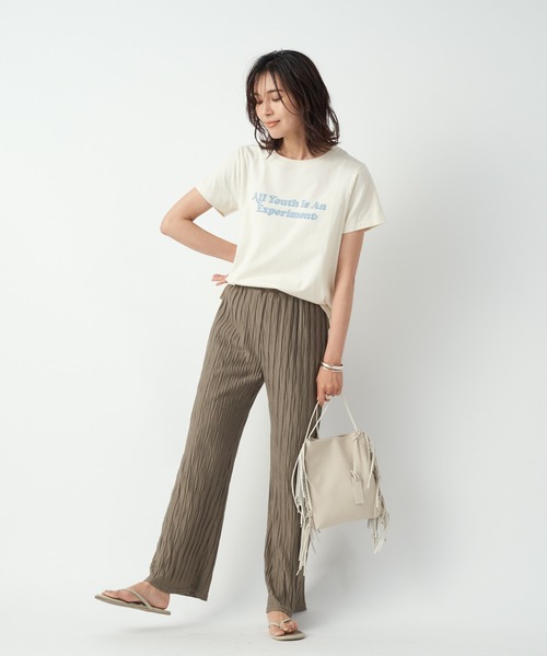 RIVE DROITE（リヴドロワ）の「RETRO FONTO Tシャツ（Tシャツ/カットソー・レディース・アイボリー/ベージュ・FREE）」の13枚目の写真