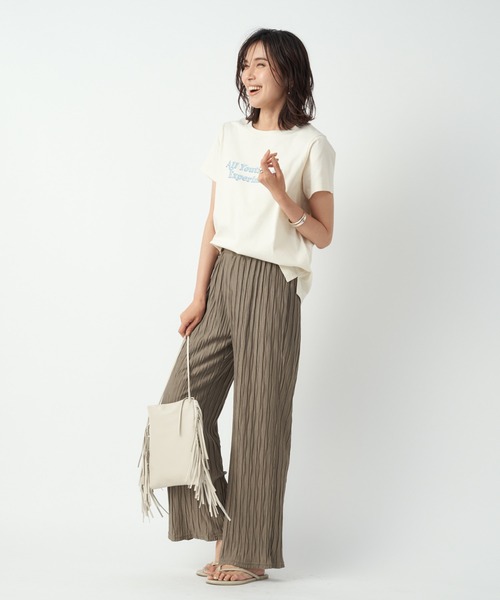 RIVE DROITE（リヴドロワ）の「RETRO FONTO Tシャツ（Tシャツ/カットソー・レディース・アイボリー/ベージュ・FREE）」の17枚目の写真