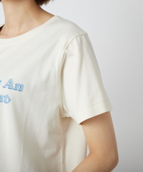 RIVE DROITE（リヴドロワ）の「RETRO FONTO Tシャツ（Tシャツ/カットソー・レディース・アイボリー/ベージュ・FREE）」の16枚目の写真