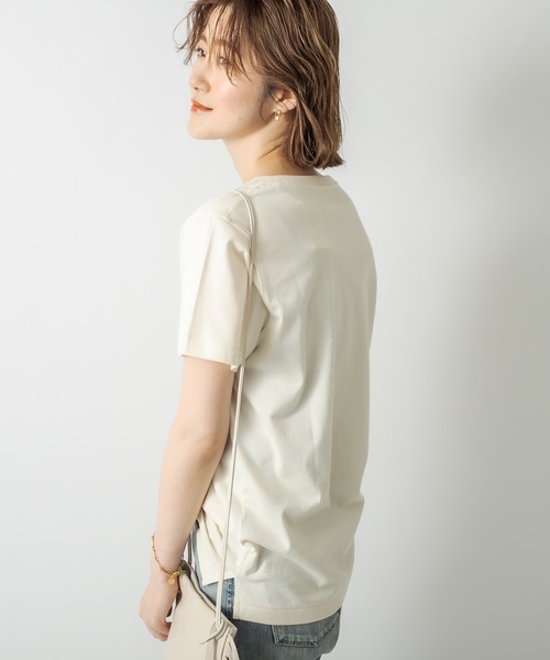 RIVE DROITE（リヴドロワ）の「RETRO FONTO Tシャツ（Tシャツ/カットソー・レディース・アイボリー/ベージュ・FREE）」の19枚目の写真