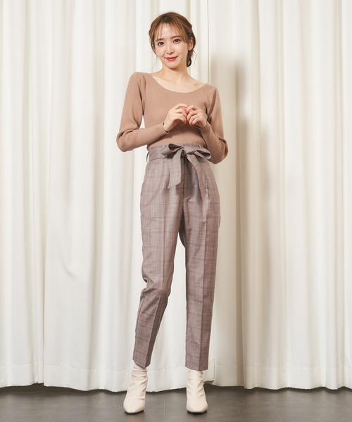 MIIA(ミーア)の「2WAYパワーショルダーニット(ニット/セーター・レディース・オフホワイト/ベージュ/パープル/ブラック/ブルー/ピンク・FREE)」の8枚目の写真