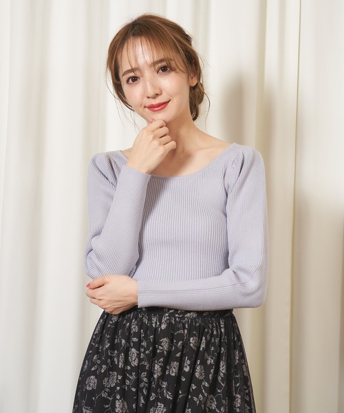 MIIA(ミーア)の「2WAYパワーショルダーニット(ニット/セーター・レディース・オフホワイト/ベージュ/パープル/ブラック/ブルー/ピンク・FREE)」の7枚目の写真