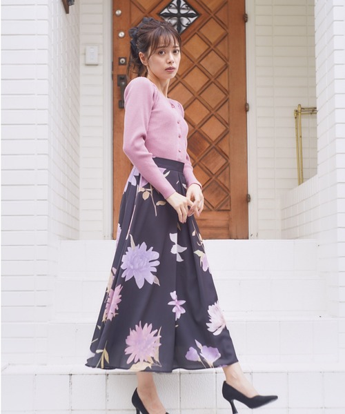 MIIA(ミーア)の「2WAYパワーショルダーニット(ニット/セーター・レディース・オフホワイト/ベージュ/パープル/ブラック/ブルー/ピンク・FREE)」の15枚目の写真