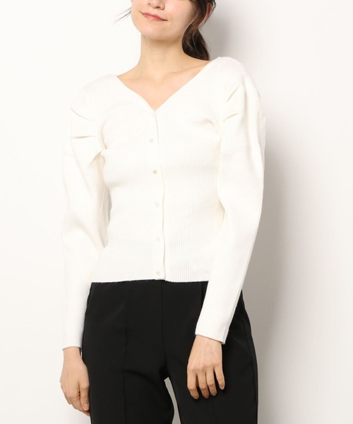 MIIA(ミーア)の「2WAYパワーショルダーニット(ニット/セーター・レディース・オフホワイト/ベージュ/パープル/ブラック/ブルー/ピンク・FREE)」の22枚目の写真