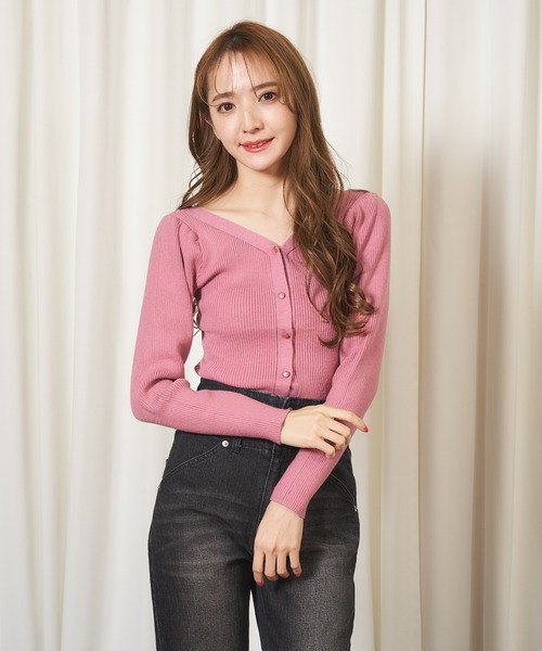 MIIA(ミーア)の「2WAYパワーショルダーニット(ニット/セーター・レディース・オフホワイト/ベージュ/パープル/ブラック/ブルー/ピンク・FREE)」の18枚目の写真