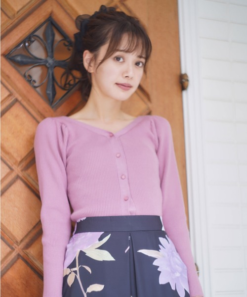 MIIA(ミーア)の「2WAYパワーショルダーニット(ニット/セーター・レディース・オフホワイト/ベージュ/パープル/ブラック/ブルー/ピンク・FREE)」の16枚目の写真