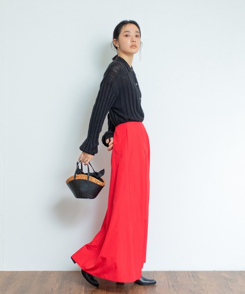 audrey and john wad（オードリーアンドジョンワッド）の「タフタマーメイドフレアスカート（スカート・レディース・レッド/ブラック/ライトベージュ・M/S）」の5枚目の写真