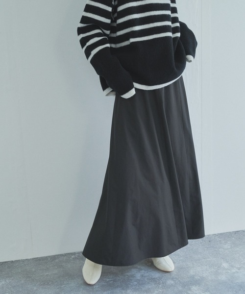 audrey and john wad（オードリーアンドジョンワッド）の「タフタマーメイドフレアスカート（スカート・レディース・レッド/ブラック/ライトベージュ・M/S）」の13枚目の写真