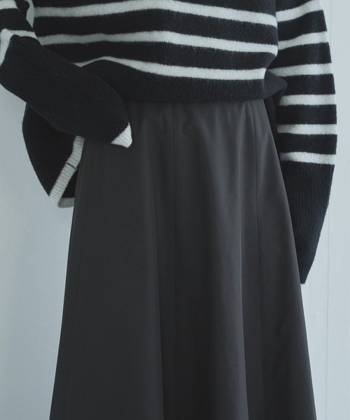 audrey and john wad（オードリーアンドジョンワッド）の「タフタマーメイドフレアスカート（スカート・レディース・レッド/ブラック/ライトベージュ・M/S）」の17枚目の写真