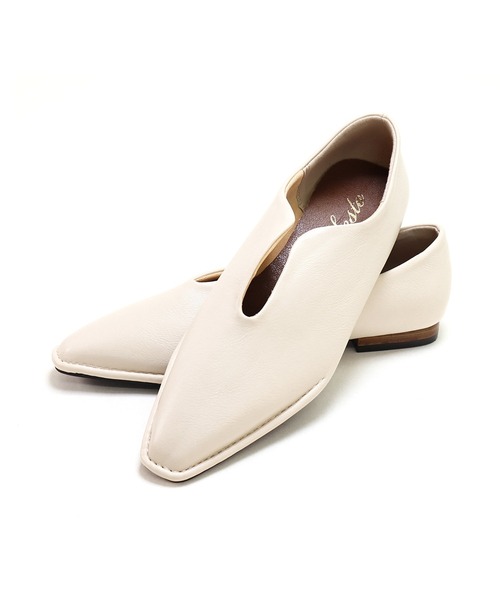 SESTO(セスト)の「ステッチデザインローヒールVカットマニッシュパンプス(パンプス・レディース・ブラック/アイボリー・22.5cm/24.5cm/23.0cm/23.5cm/25.0cm/24.0cm)」の20枚目の写真