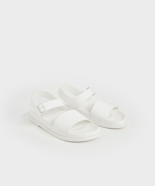 CHARLES & KEITH（チャールズ & キース）の「バックルストラップ フラットフォームサンダル / Buckle Strap Flatform Sandals（サンダル・レディース・ホワイト/ブラック/ライラック・23cm/23.5cm/24.5cm/25cm/25.5cm）」の17枚目の写真