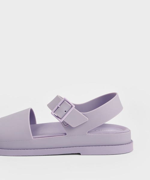 CHARLES & KEITH（チャールズ & キース）の「バックルストラップ フラットフォームサンダル / Buckle Strap Flatform Sandals（サンダル・レディース・ホワイト/ブラック/ライラック・23cm/23.5cm/24.5cm/25cm/25.5cm）」の19枚目の写真