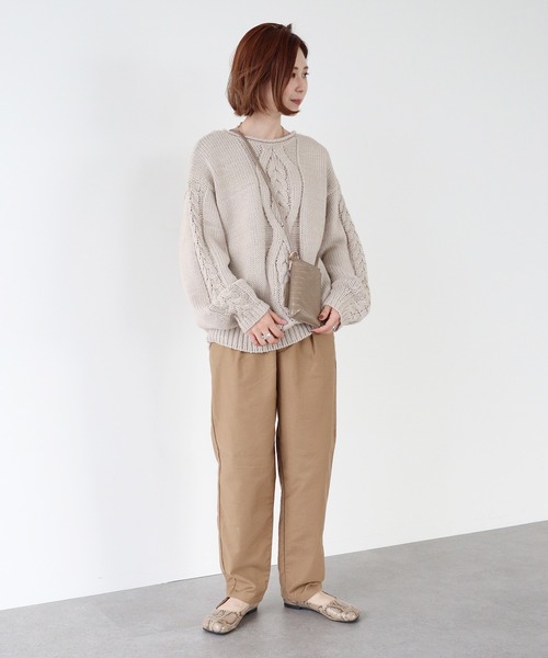 AMERICAN HOLIC(アメリカンホリック)の「フロントケーブルニットプルオーバー(ニット/セーター・レディース・ネイビー/カーキ/アイボリー/グレイッシュベージュ・M/L)」の6枚目の写真