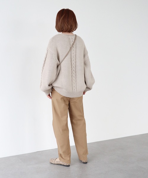 AMERICAN HOLIC(アメリカンホリック)の「フロントケーブルニットプルオーバー(ニット/セーター・レディース・ネイビー/カーキ/アイボリー/グレイッシュベージュ・M/L)」の17枚目の写真