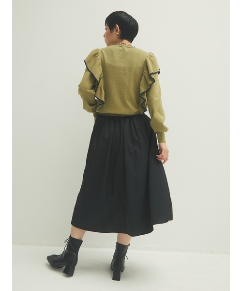 armonia（アルモニーア）の「armonia・配色フリルニットプルオーバー＊（ニット/セーター・レディース・カーキ/ネイビー/ベージュ・FREE）」の15枚目の写真