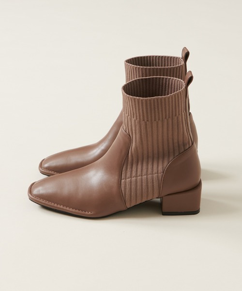 natural couture（ナチュラルクチュール）の「リブニット切替ショートブーツ（ブーツ・レディース・アイボリー/ブラック/ブラウン・MEDIUM/LARGE）」の10枚目の写真