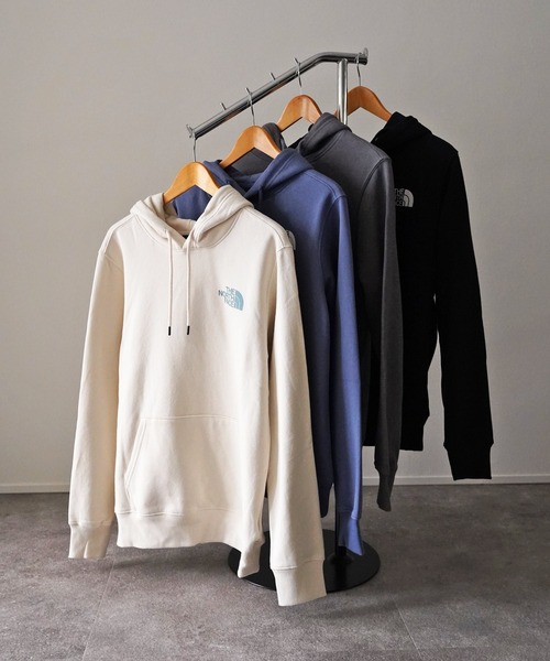 THE NORTH FACE（ザノースフェイス）の「THE NORTH FACE(ザ・ノース・フェイス) NSE ボックスロゴ プルパーカー（パーカー・レディース・ホワイト/ブラック/グレー/インディゴブルー/ブルー・S/M/L/XL）」の8枚目の写真