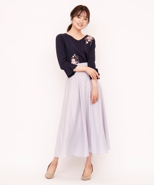 WILLSELECTION（ウィルセレクション）の「アップリケ刺繍フレアスリーブニット（ニット/セーター・レディース・ネイビー/アイボリー/ラベンダー・MEDIUM）」の14枚目の写真