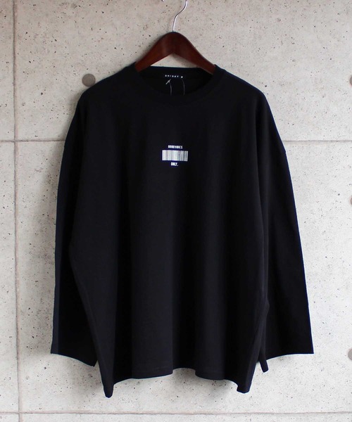 SHISKY(シスキー)の「ビッグシルエットロゴプリント9分袖カットソー(Tシャツ/カットソー・メンズ・ブラック系/ラベンダー/オフホワイト/モカ/ホワイト系/ベージュ/ブラック/杢グレー/チャコール・M/L/XL)」の3枚目の写真