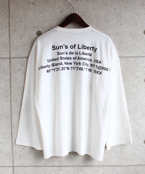 SHISKY(シスキー)の「ビッグシルエットロゴプリント9分袖カットソー(Tシャツ/カットソー・メンズ・ブラック系/ラベンダー/オフホワイト/モカ/ホワイト系/ベージュ/ブラック/杢グレー/チャコール・M/L/XL)」の11枚目の写真